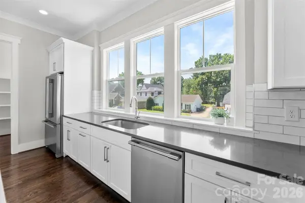 543 Greystone RD, Charlotte, NC 28209