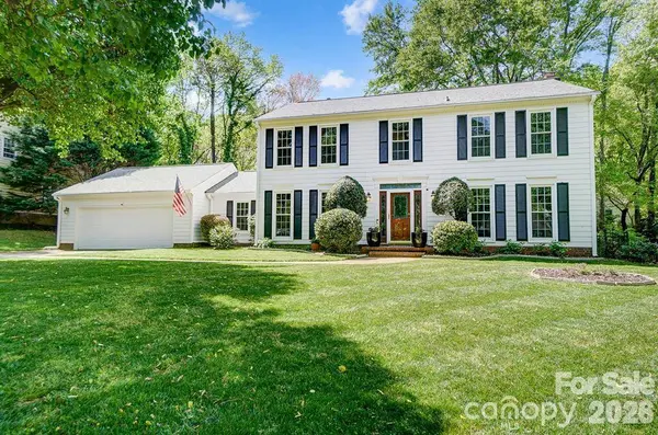 2221 Hamilton Mill RD