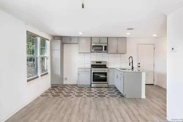 183 Alhaven, San Antonio, TX 78210