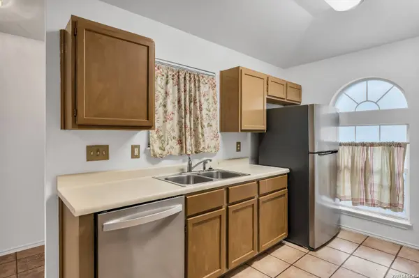 9306 GILLCROSS WAY, San Antonio, TX 78250