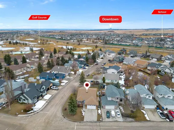 300 Lakeside Greens Cres, Chestermere, AB T1X 1C3