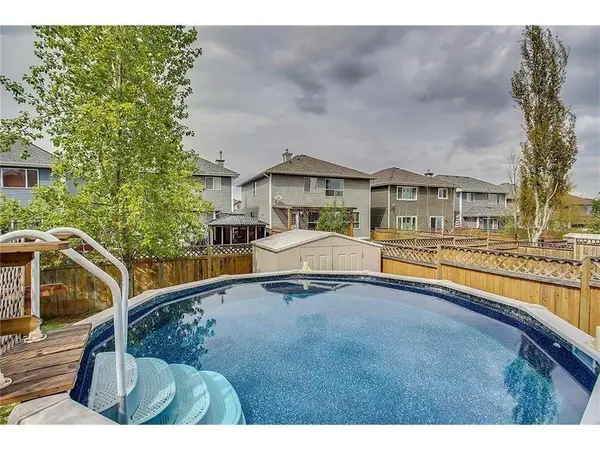 64 Bridlewood Gdns SW, Calgary, AB T2Y 3X6