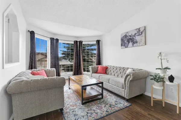 300 Lakeside Greens Cres, Chestermere, AB T1X 1C3