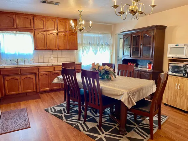 12840 10th Avenue, Hanford, CA 93230