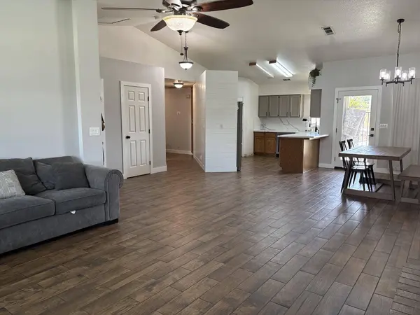 169 Devon Drive, Lemoore, CA 93245