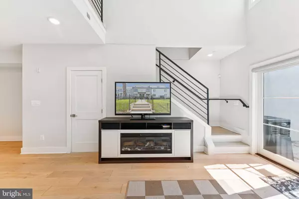 1705 TRINIDAD AVE NE #2, Washington, DC 20002