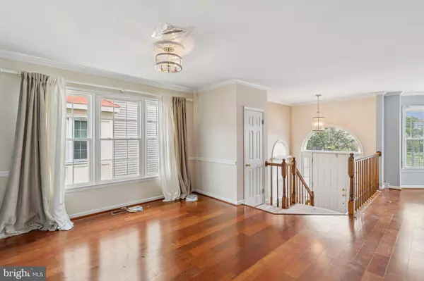 299 SAINT MICHAELS CIR, Odenton, MD 21113