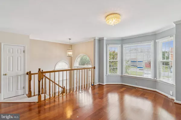 299 SAINT MICHAELS CIR, Odenton, MD 21113