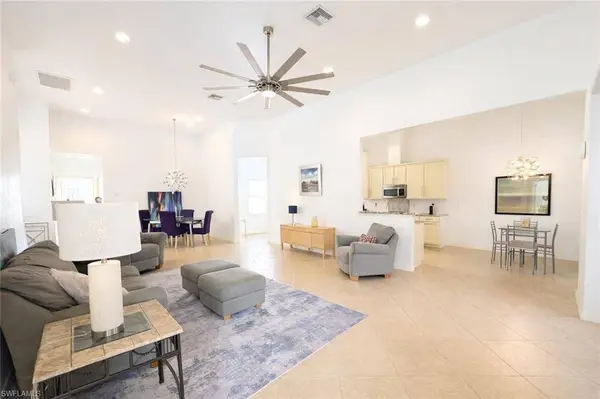 16571 Goldenrod LN #202, Alva, FL 33920