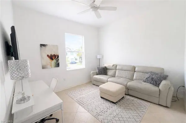 16571 Goldenrod LN #202, Alva, FL 33920