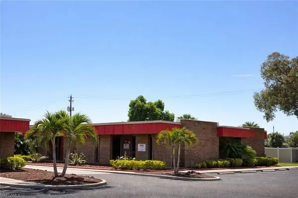 3900 Broadway, Fort Myers, FL 33901
