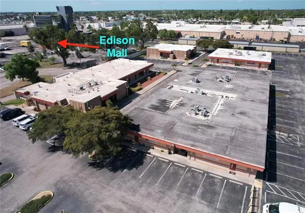 3900 Broadway, Fort Myers, FL 33901