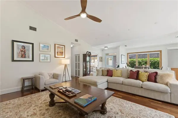 4451 Yacht Harbor DR, Naples, FL 34112