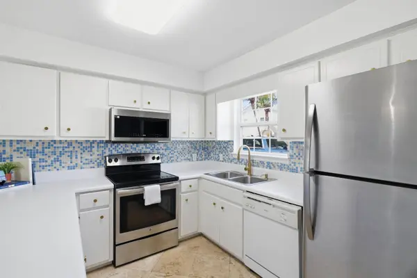 340 Scenic Gulf DR #UNIT 28, Miramar Beach, FL 32550