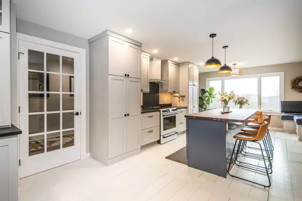 160 Spruce Knob RD, Middletown Springs, VT 05757