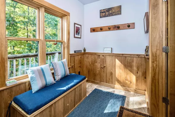 1975 Birch Hill RD, Brandon, VT 05733