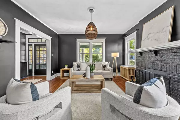 5-web-or-mls-3120Lorraineave005-1024x683