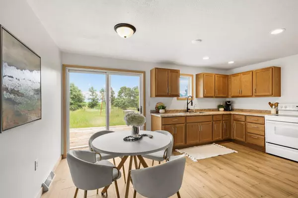 10509 Old Y Road, Mazomanie, WI 53560