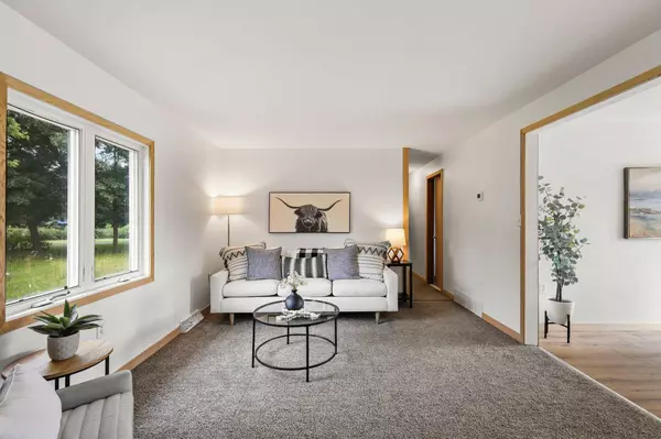 10509 Old Y Road, Mazomanie, WI 53560