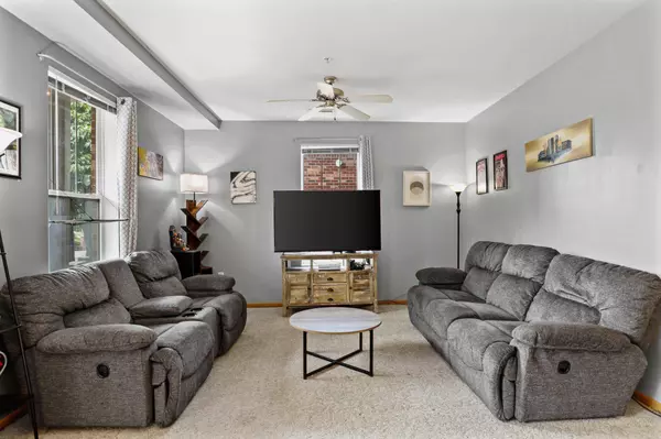 101 Metro Terrace #102, Madison, WI 53718