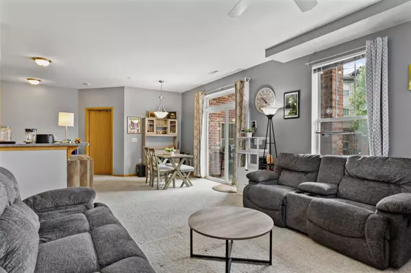 101 Metro Terrace #102, Madison, WI 53718