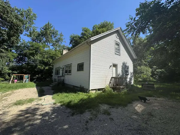 4364 Vilas Road, Cottage Grove, WI 53527