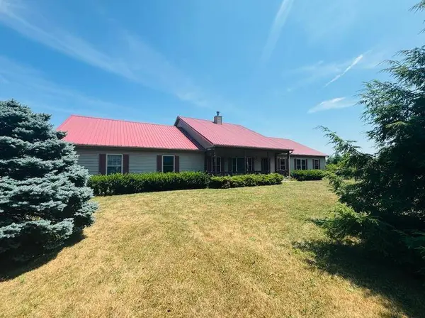 N7214 Stoney Creek Road, Waterloo, WI 53594