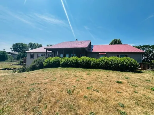 N7214 Stoney Creek Road, Waterloo, WI 53594
