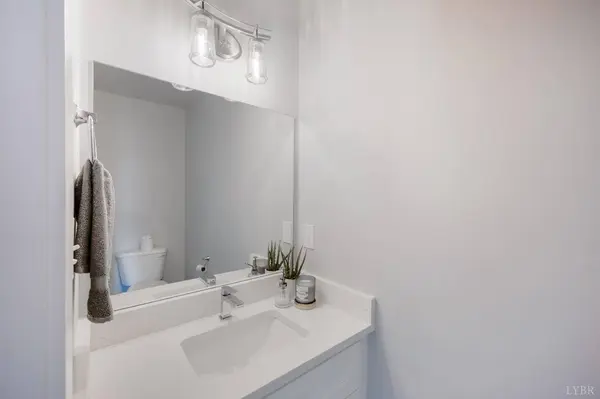 78 Zentry PL, Lynchburg, VA 24502