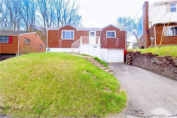 1282 Cook School Rd, Bridgeville, PA 15017