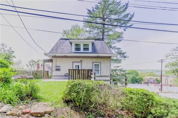 136 E Crafton Ave, Crafton, PA 15205