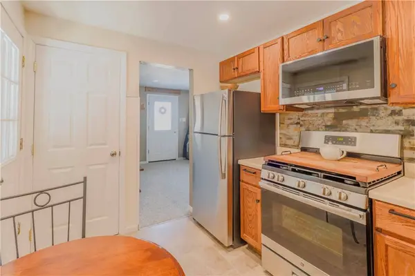 475 Ridgemont Dr, Banksville/westwood, PA 15220