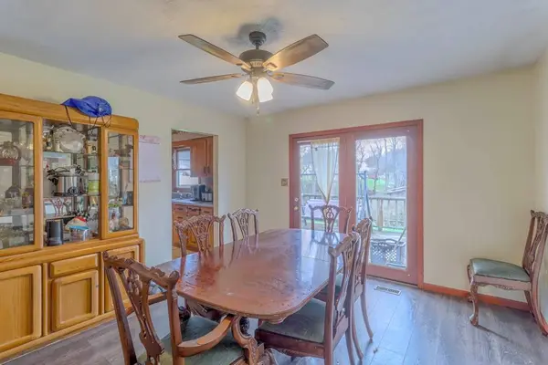 130 Spruce Dr, Wheeling, WV 26003