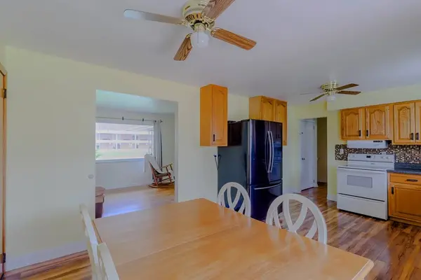 1205 Wheeling Avenue, Glen Dale, WV 26038