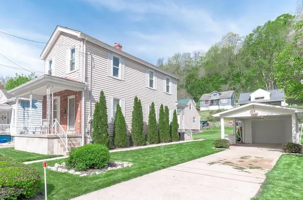 135 Roosevelt Ave, Benwood, WV 26031