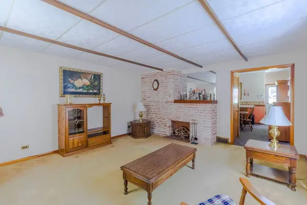135 Roosevelt Ave, Benwood, WV 26031