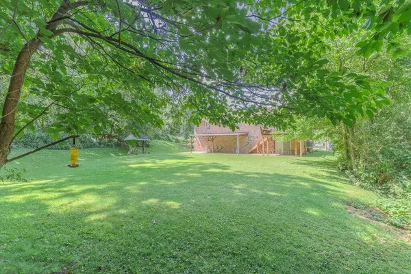 2538 Lincoln Ave, Wheeling, WV 26003