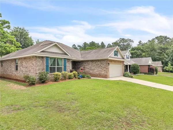 21792 Eastbrook ST, Fairhope, AL 36532