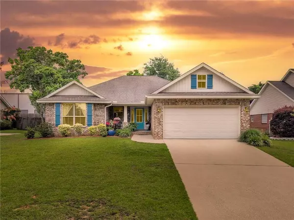 21792 Eastbrook ST, Fairhope, AL 36532