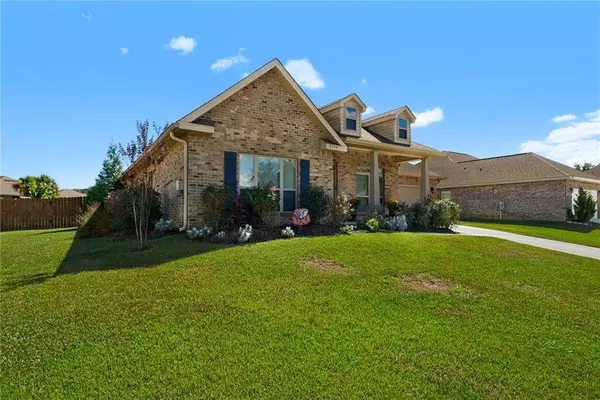 2350 Clairmont DR W, Semmes, AL 36575