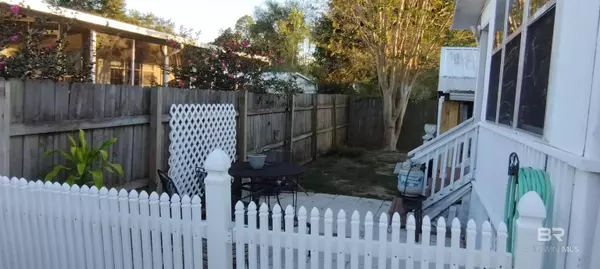 1887 Suavez Drive, Lillian, AL 36549-5268