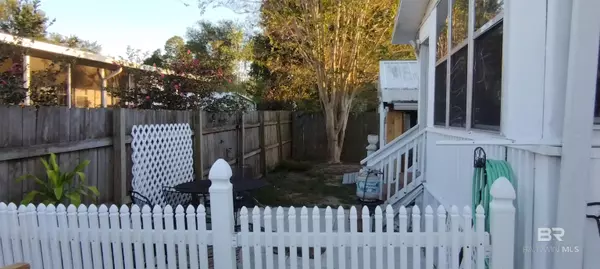 1887 Suavez Drive, Lillian, AL 36549-5268