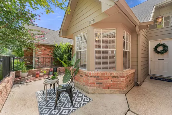 11711 Meadowchase DR, Houston, TX 77065