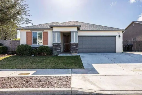 3917 E Myrtle Avenue, Visalia, CA 93292