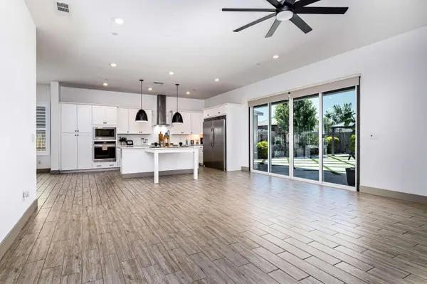3707 N Santa Fe Street, Visalia, CA 93291