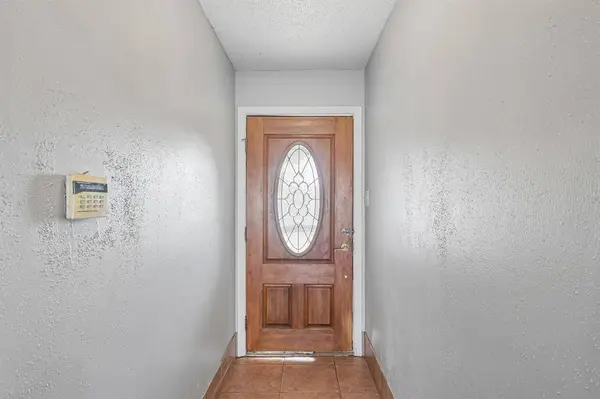 609 Ruth Drive, Kennedale, TX 76060