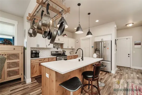 1827 Annas Garden LN, Billings, MT 59101