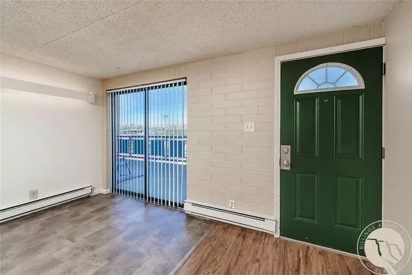 300 N 25th ST, Billings, MT 59101