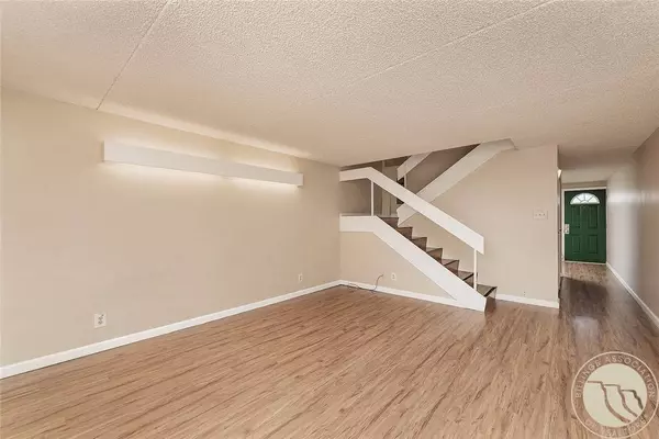 300 N 25th ST, Billings, MT 59101