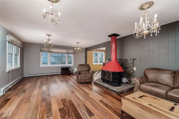 14 S Missouri AVE, Fromberg, MT 59029